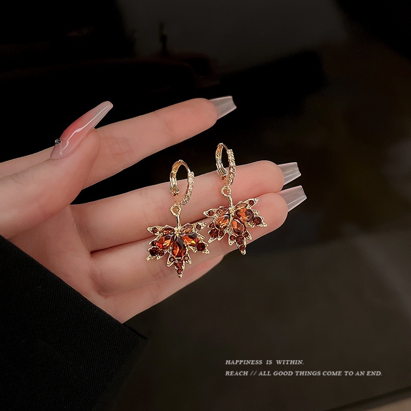 Khuyên Tai Tua Rua Lá Phong Đỏ Phong Cách Trung Hoa Sang Trọng Dành Cho Nữ