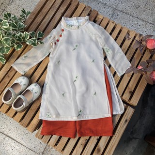 Áo dài tết tơ thêu lụa mềm màu be tặng kèm mấn cho bé xinh xắn dễ thương áo dài cho mẹ và bé