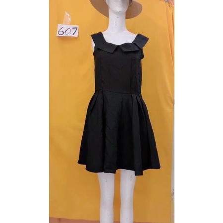 đầm sơmi xòe size S/M. S607