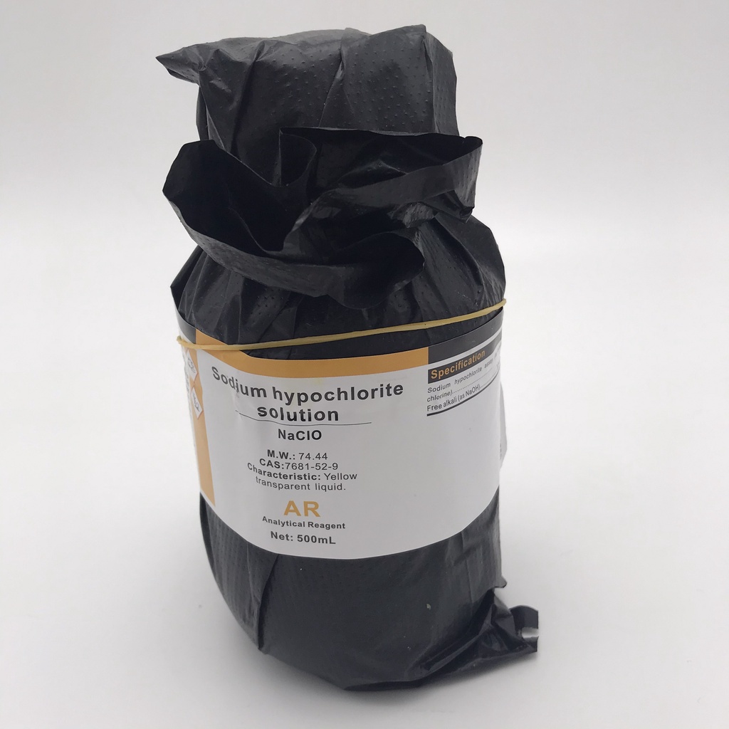 Hóa chất Sodium Hypochlorite Solution (NaClO, Chai 500ML, AR, XIlong, cas: 7681-52-9)