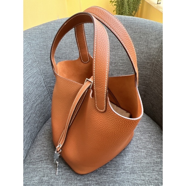 Túi xách HM bản khâu da nhập khẩu size 23