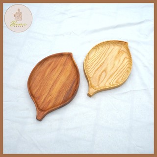 Khay gỗ decor BOMI - Khay gỗ đựng đồ ăn gỗ tần bì hình lá trầu siêu xinh BOMK01B