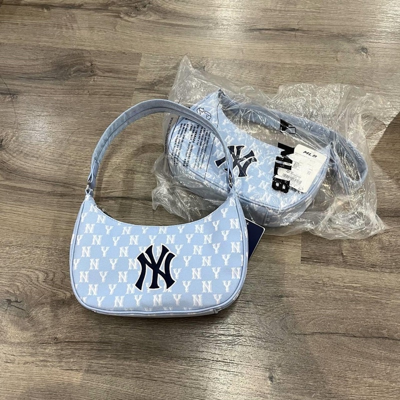 Túi kẹp nách MLB Monogram Hobo Bag NY Yankees Blue