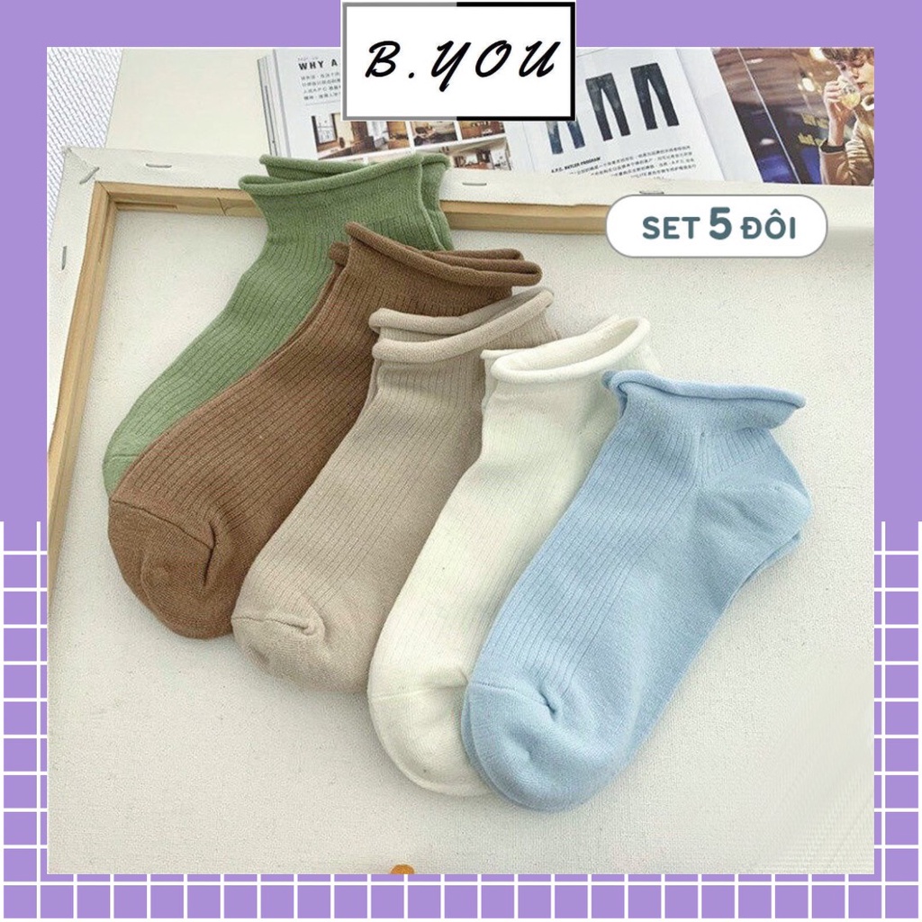 Tất nữ cổ ngắn trơn màu, kiểu dáng basic, phong cách trẻ trung, chất liệu thoáng mát, thấm hút mồ hôi