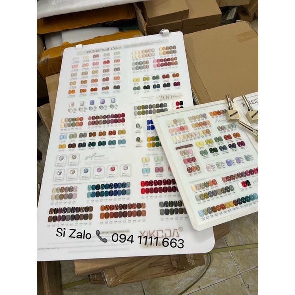 Sét 200 màu tặng kèm 2 bảng màu bass & tốp kèm kệ trưng bảng màu cực đẹp