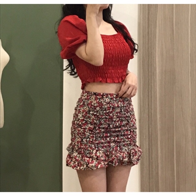 Pass chân váy bèo nhún hoa nhí Lyra size S siêu tôn mông