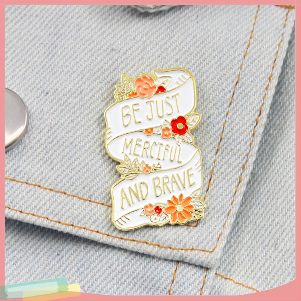 【LK】English Letter Be Just Merciful And Brave Badge Collar Brooch Pin Clothes Decor