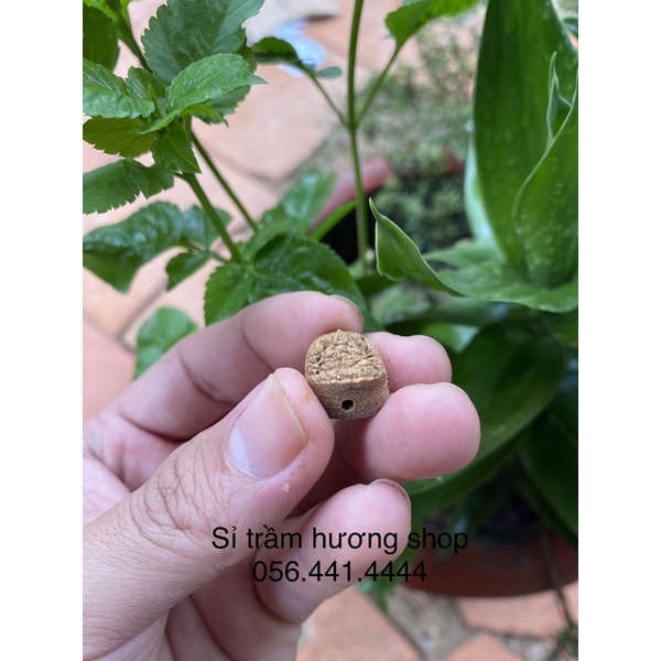 Charm Phật Bà Quan Âm nghìn mắt nghìn tay trầm hương tốc