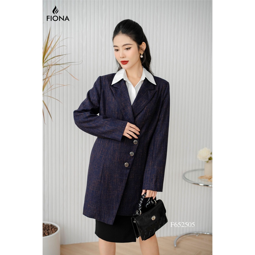 Áo khoác Fiona dáng ôm, cổ 2 ve cài vạt lệch F652505