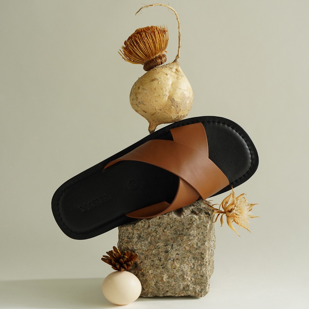 CHÉO Sandals BROWN - Màu Nâu - Dép Da Quai Chéo Waa.