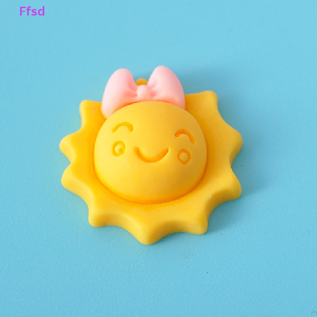 {Ffsd} Bộ 10 Miếng Dán Trang Sức Nhựa Resin Hình Đám Mây / Ngôi Sao Đáng Yêu Hỗn Hợp DIY