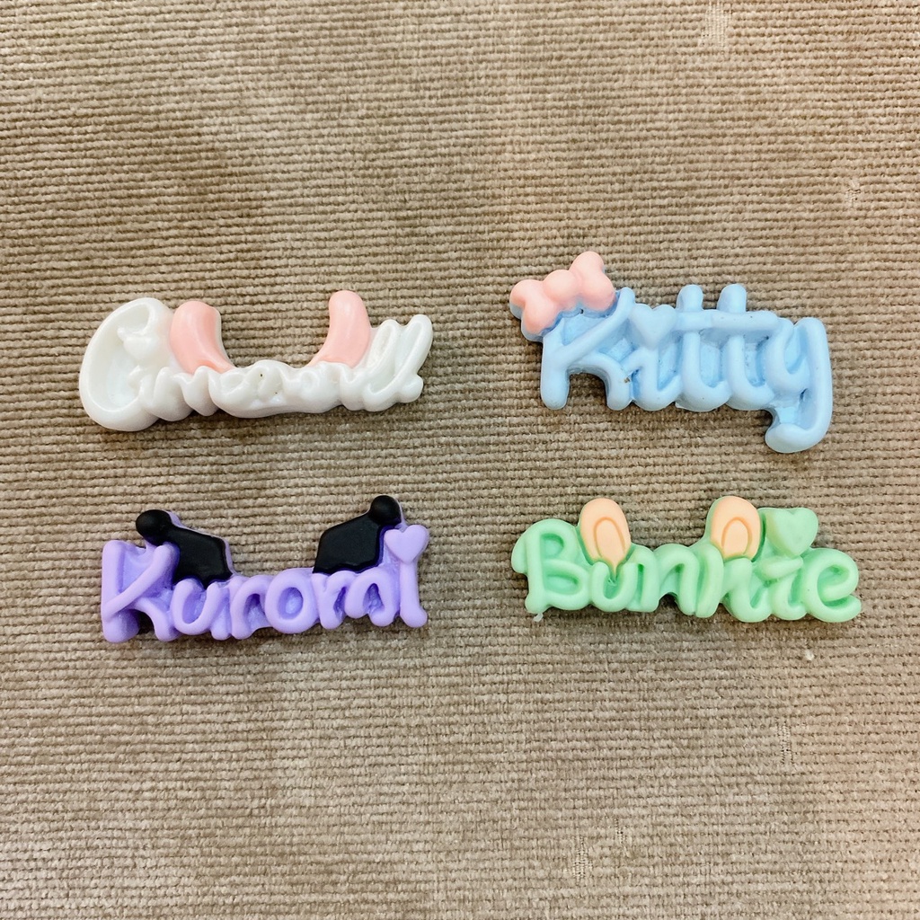 STICKER CHARM CHỮ TRANG TRÍ DÉP SỤC