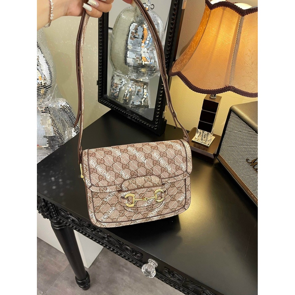 Túi xách nữ đeo chéo hnh logo đẹp Hot Trend 2023 FULL BOX