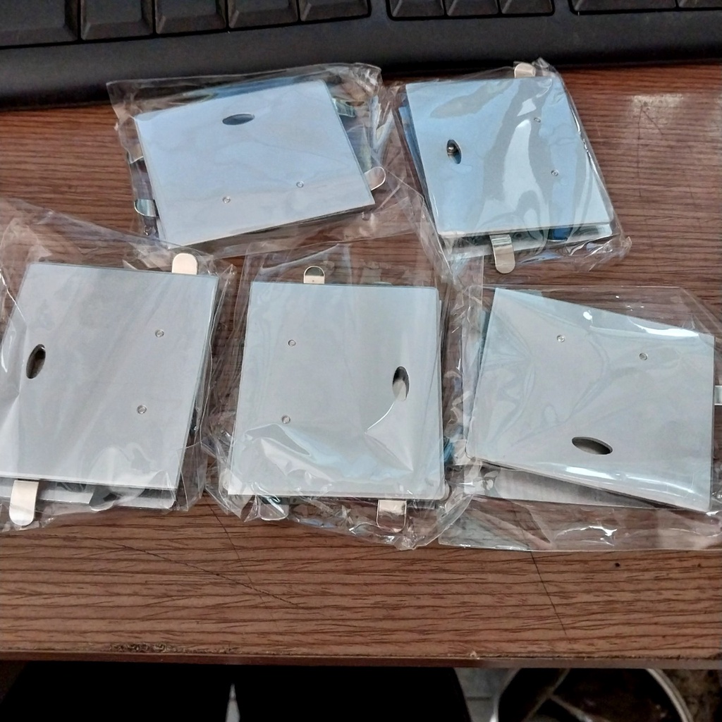 Mặt Vuông Máy 1kim, Máy Bước, Máy Cào Bơi Dùng Cho Các Loại Máy công nghiệp.