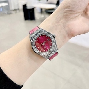 Đồng hồ nữ Hub mặt tròn 36mm đính đá dây silicon thơm DHN601