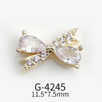 Charm nail nơ đính đá mẫu mơi hot trend 2023