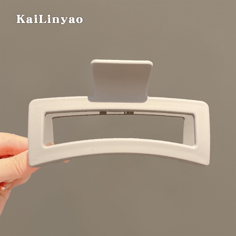 Kẹp Tóc Hình Cá Mập Bằng Acrylic Thời Trang Cho Nữ