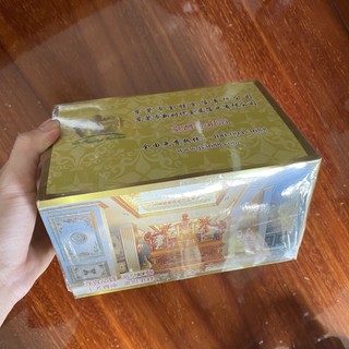 Hộp 2000 lá vàng công nghiệp kích thước 9x9cm chuyên trang trí nội, ngoại thất, slime