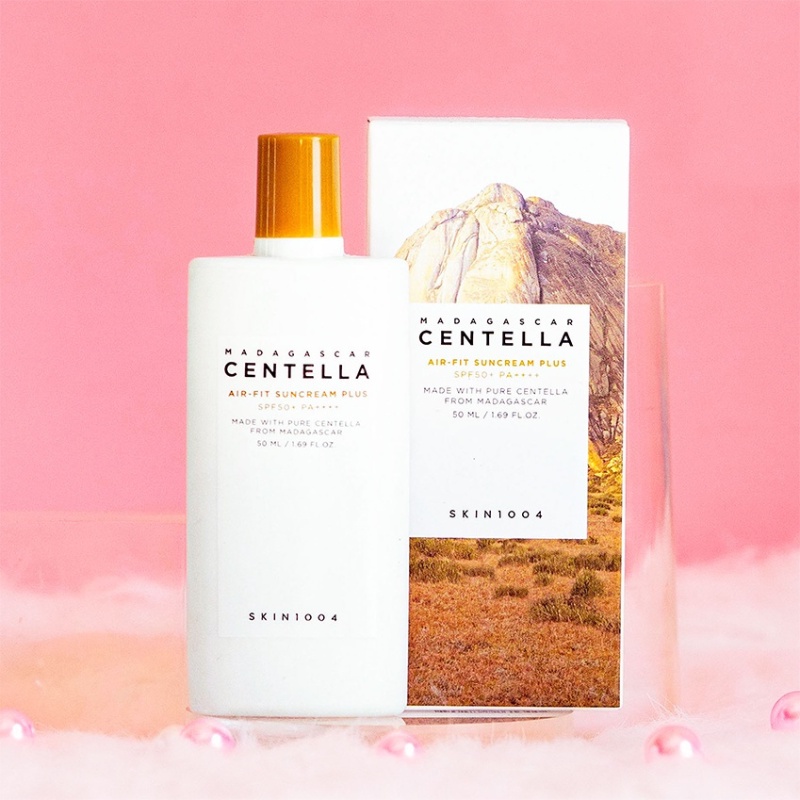 Kem Chống Nắng Skin1004 Cho Da Nhạy Cảm SPF 50+ 50ml Madagascar Centella Air-Fit Suncream Plus SPF50+PA++++
