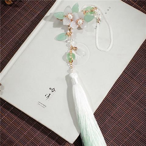 Dây Chuyền Mặt Kính Hình Hoa Tua Rua Phong Cách Cổ Điển