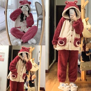 Bộ Ngủ Lông Gấu Dâu dễ thương form rộng mũ trùm đầu- Đồ bộ mặc nhà chất lông cừu
