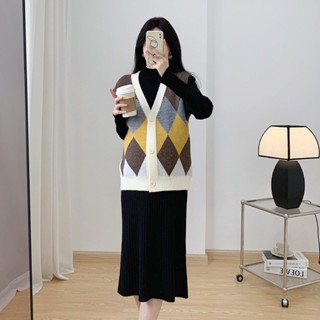  Set váy đầm bầu len kèm áo khoác gile kẻ ô trám cao cấp phong cách mới lạ sang trọng cá tính cho mẹ bầu thu đông 