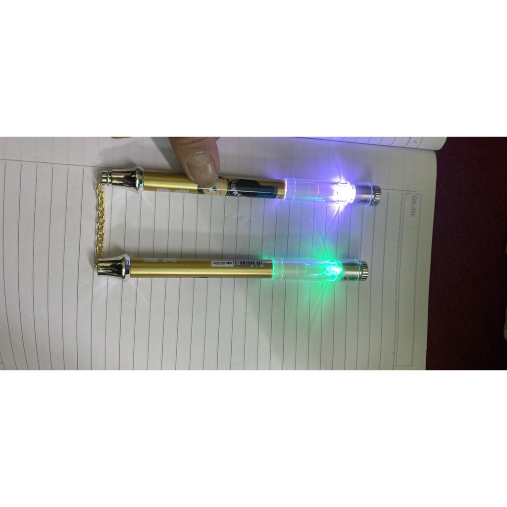 Bút quay dây xích