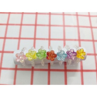 Nhẫn hạt cườm hình hoa handmade