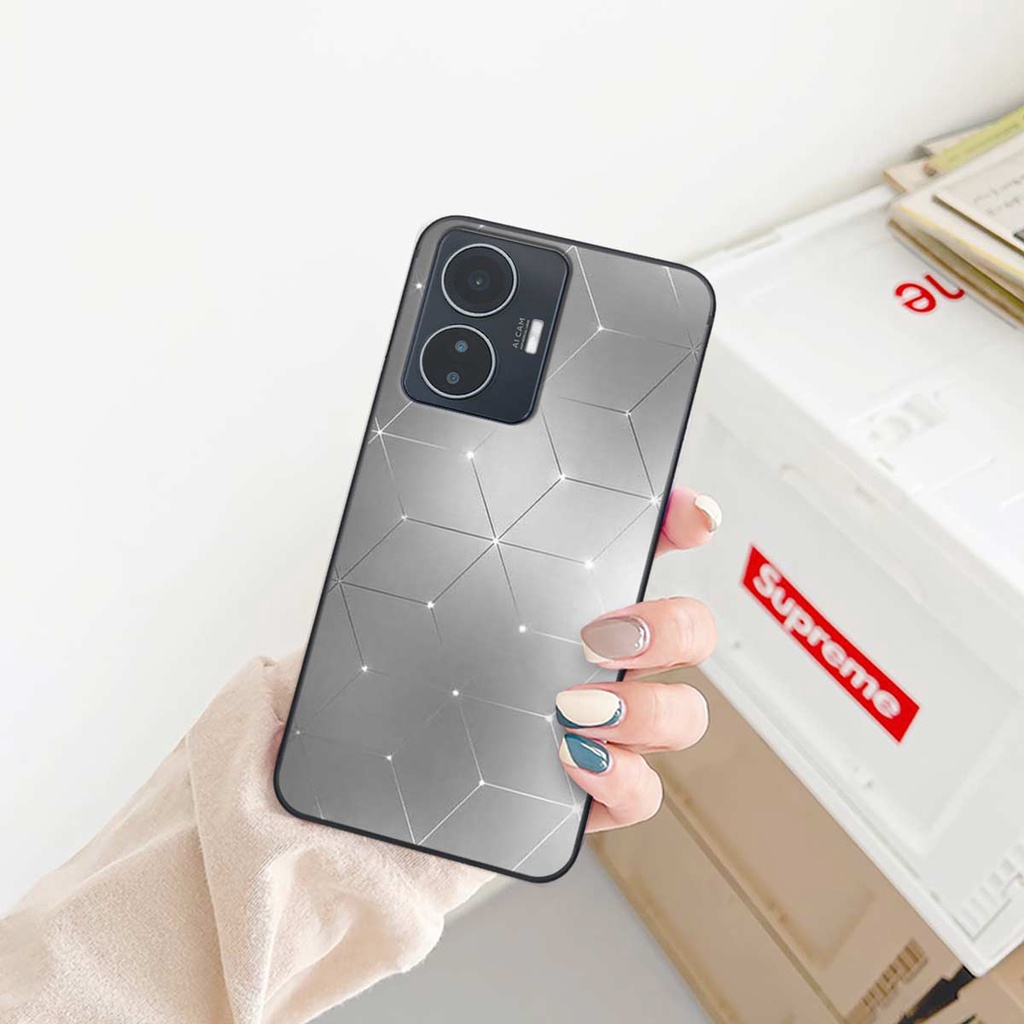 Ốp lưng Vivo Y55 4G / 5G 2022 hình họa tiết thương hiệu thời trang cao cấp