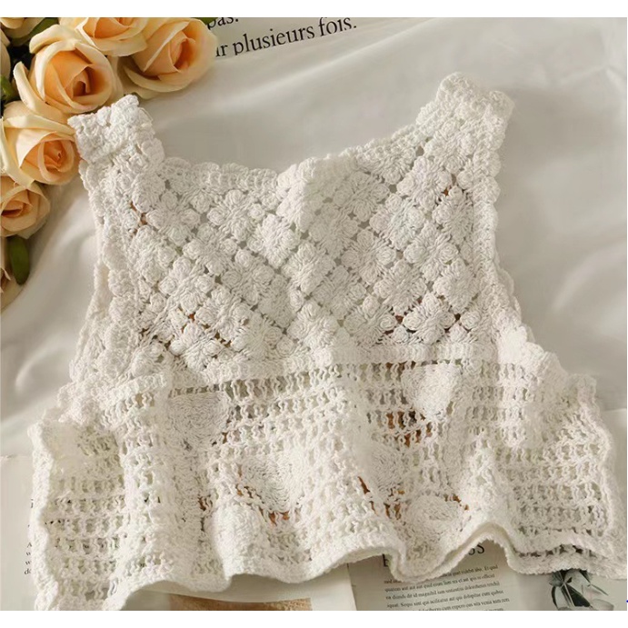 Áo Croptop Dệt Kim Không Tay Thêu Hoa Cúc Phong Cách Pháp Cổ Điển