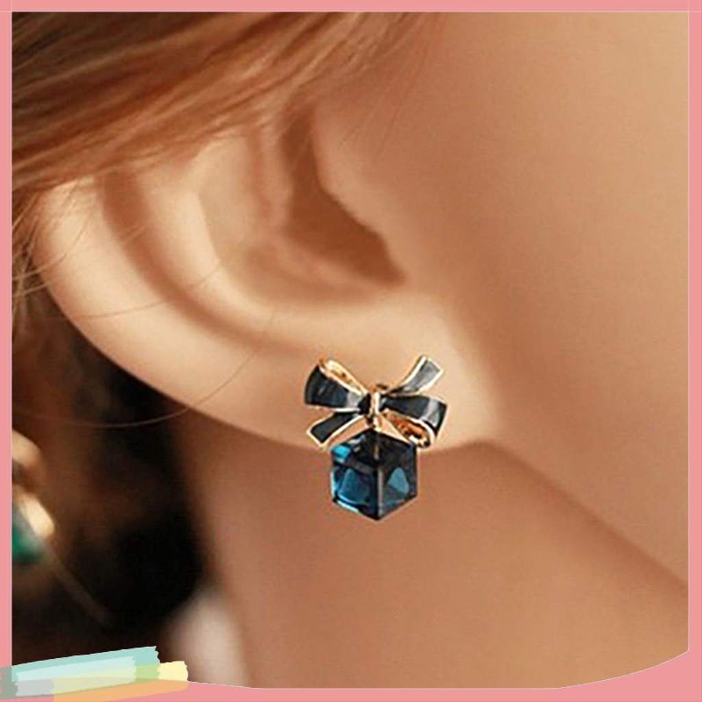 Đôi khuyên tai hình khối Zircon phối nơ thời trang cho nữ