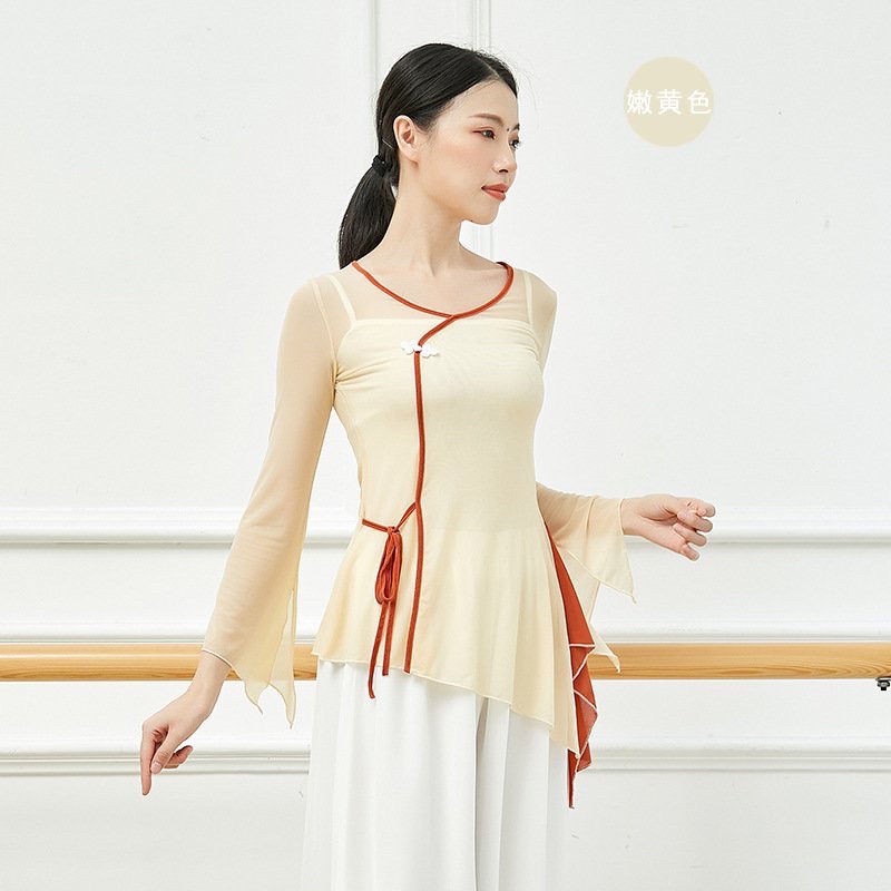 Áo múa cổ trang xinh có sẵn