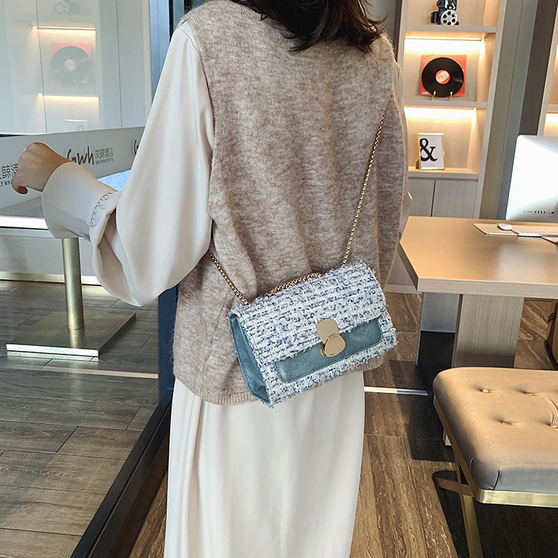 Túi Xách Đeo Vai Phủ Bông Phối Dây Xích Phong Cách Pháp Thời Trang Cao Cấp Dành Cho Nữ