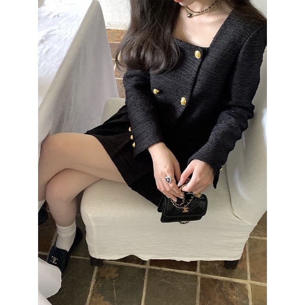 Set áo dạ đen nhũ cổ vuông + chân váy xếp ly khuy vàng siêu xinh⚡  Váy dạ đen hàng 2 lớp dày siêu hot