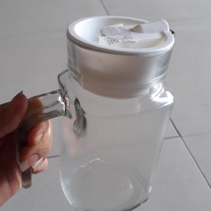 Bình Thủy Tinh Đựng Nước ép Hoa Quả,Sữa Tươi, Trà Đá 550ML