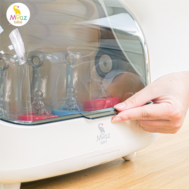 Máy úp bình sữa tiệt trùng sấy khô UVC Moaz Bebe MB-044