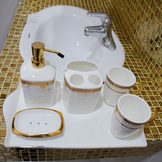 BỘ cốc sứ đánh răng mạ vàng sanh chảnh ,cốc đựng bàn chải bằng sứ mạ vàng sáng tạo pt18