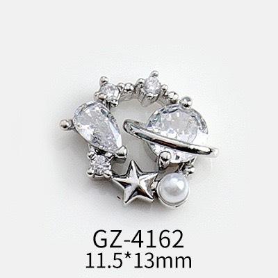 Charm nail đính đá mẫu mới hot trend