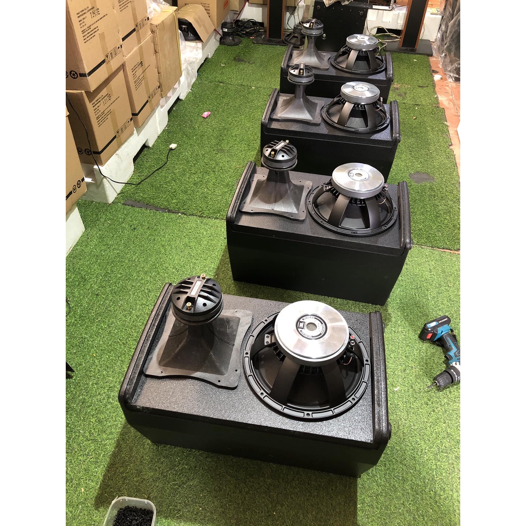 Loa Full Đứng JBL KP6120 Bass 30 T190C76, Treble Kèn 450 - Gía 1 đôi - Tặng Thêm 2 Đôi Jack Neutrik/ Jack Speakon