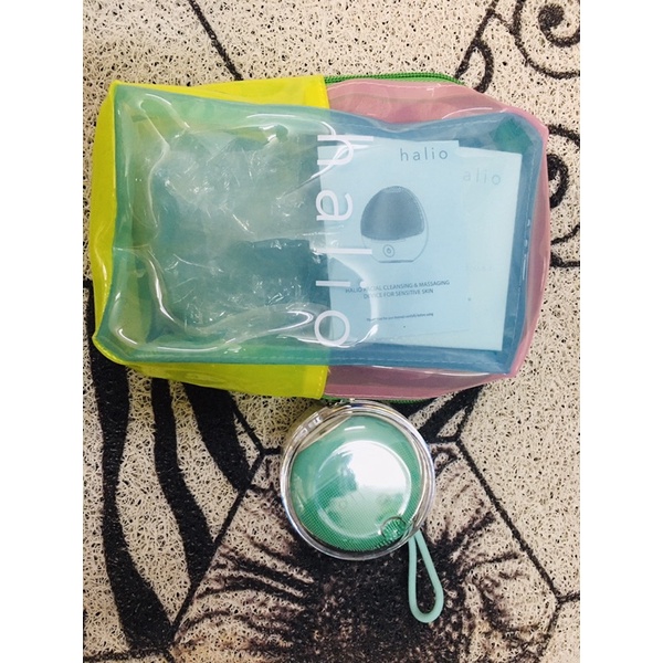 Máy rửa mặt dành cho da nhạy cảm Halio Sensitive Facial