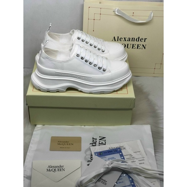 GIÀY SNK MC QUEEN TRẤN  THÀNH TRẮNG. ĐỎ CAO CẤP