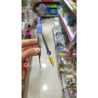 Compa Chì Khúc