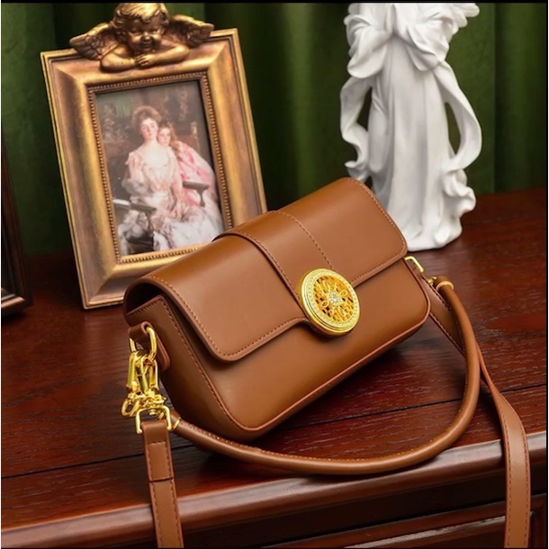 Túi xách nữ khóa xoay hoàng gia cực đỉnh chất da mềm mịn cao cấp Capucha T237