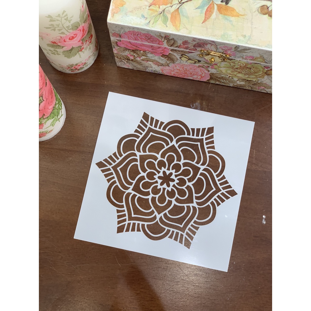 Khuôn in hình vẽ hoạ tiết vintage