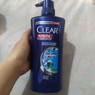 DẦU GỘI CLEAR BẠC HÀ 630gam