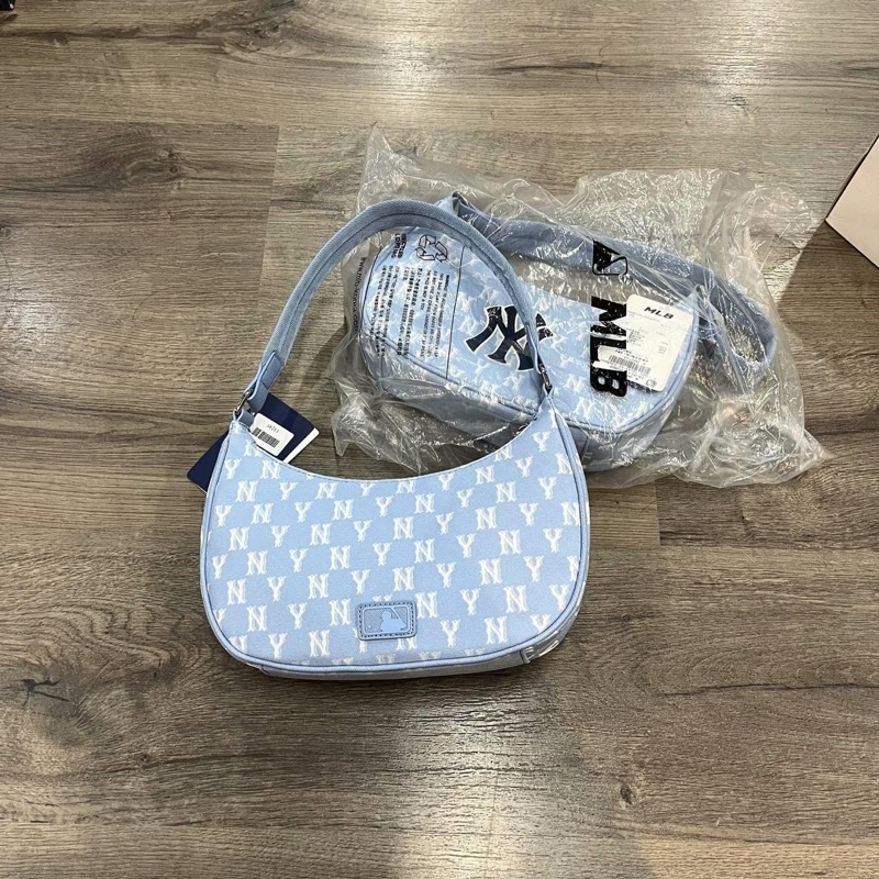 Túi kẹp nách MLB Monogram Hobo Bag NY Yankees Blue