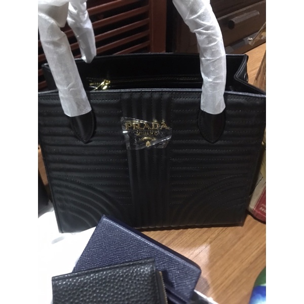 Túi prada auth da thật 32cm