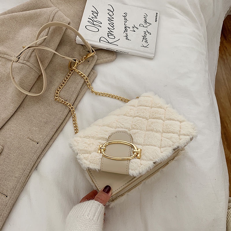 Túi Đeo Chéo Lông Xù Quai Xích Thời Trang Hàn Quốc Mới Cho Nữ