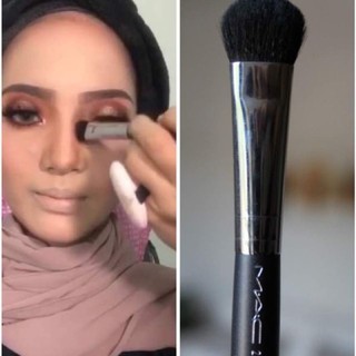 | M.A.C | Cọ Highlight - Contour mũi Mac 227
