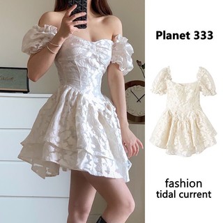 Váy trễ vai bồng bềnh hai lớp